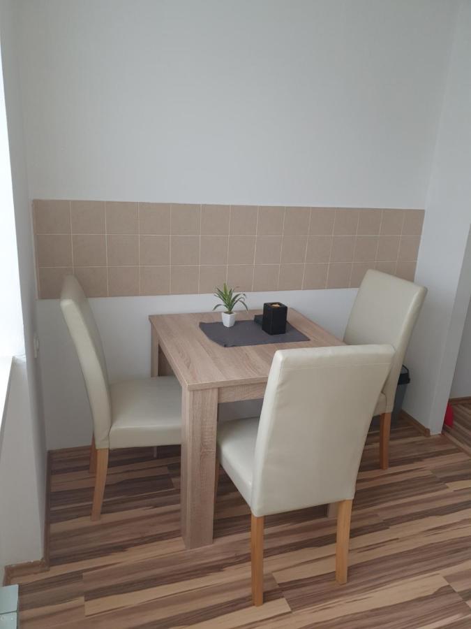 Studio Apartman Bf Славонски-Брод Экстерьер фото