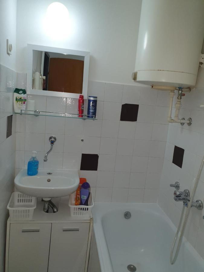 Studio Apartman Bf Славонски-Брод Экстерьер фото